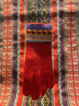 Gloves with colorful design