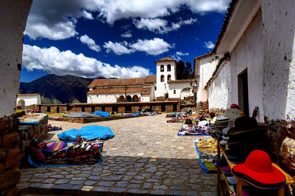 ¡Haylli Qosqo!  ¡Feliz Día Cusco!